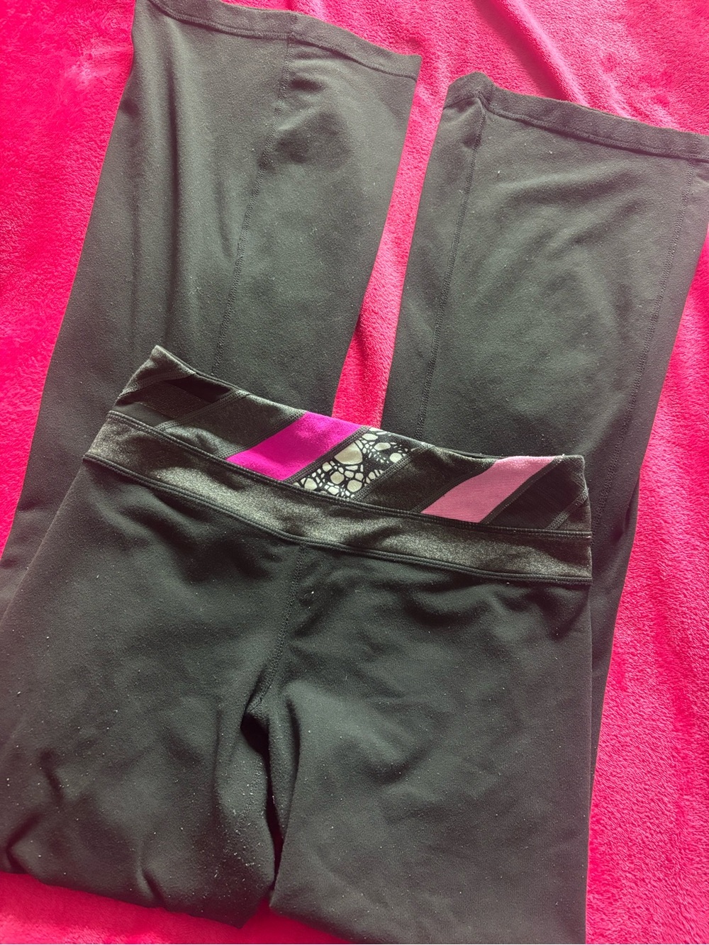lululemon athletica reversible groove flare leggings